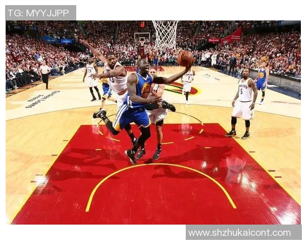 火箭队与骑士队激战三月十二日精彩对决回顾与分析